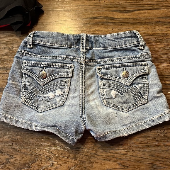 Girls Mossimo Supply Co Jean Shorts - Picture 2 of 2